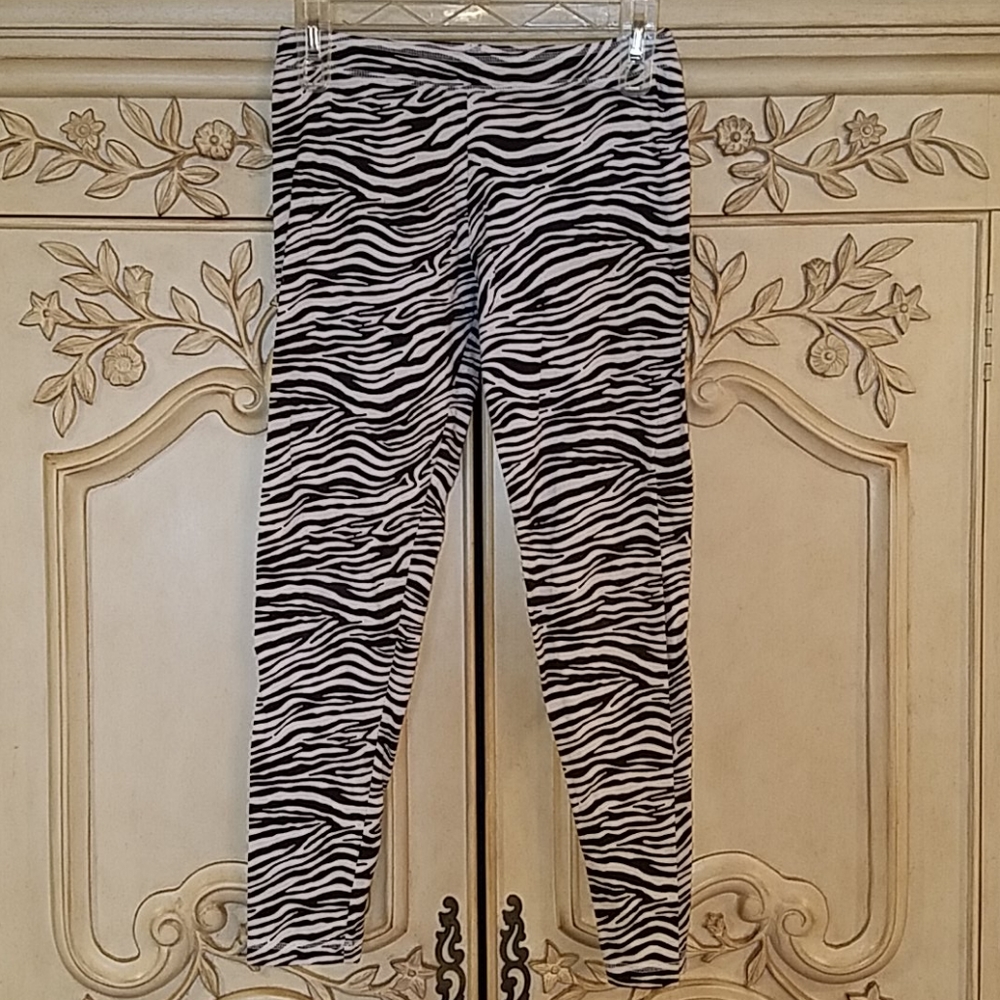 JK zebra leggings Size XL